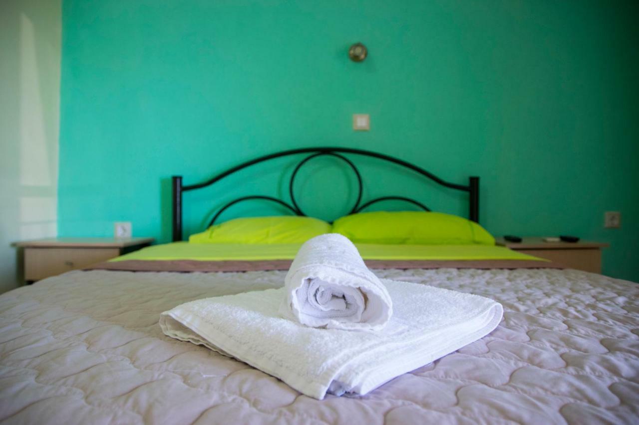 Villa Filimon Vrasná Exteriér fotografie